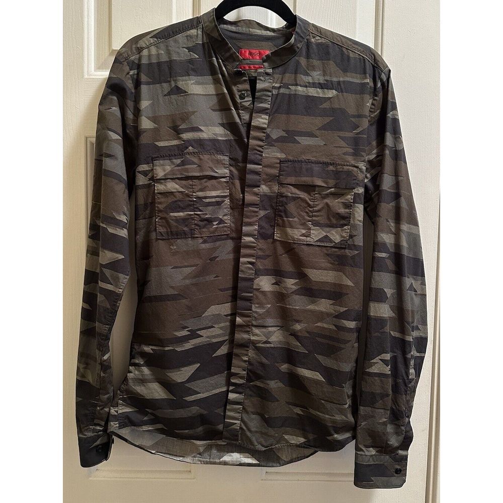 Hugo Boss Shirt Mens Large‎ Slim Fit Green Camo Long Sleeves Button Up